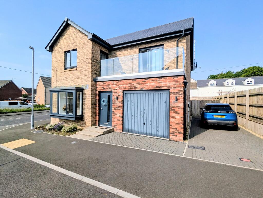 Main image of property: Gerddi Gwenllian, Mynyddygarreg, Kidwelly.