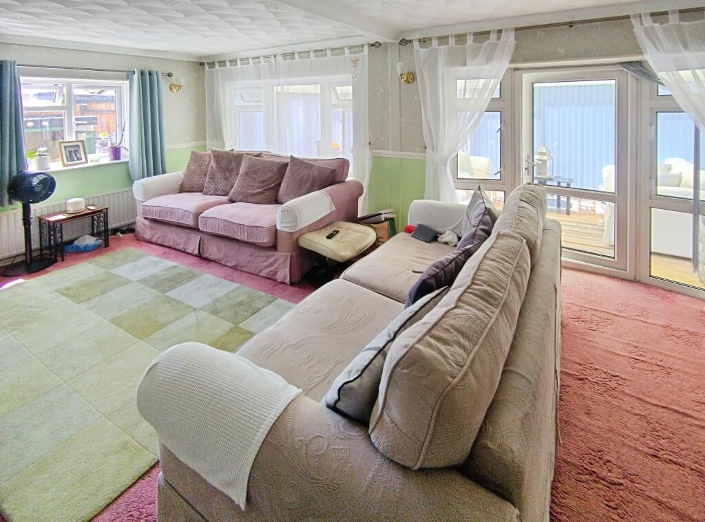 House in East Lindsey, Skegness - View 5