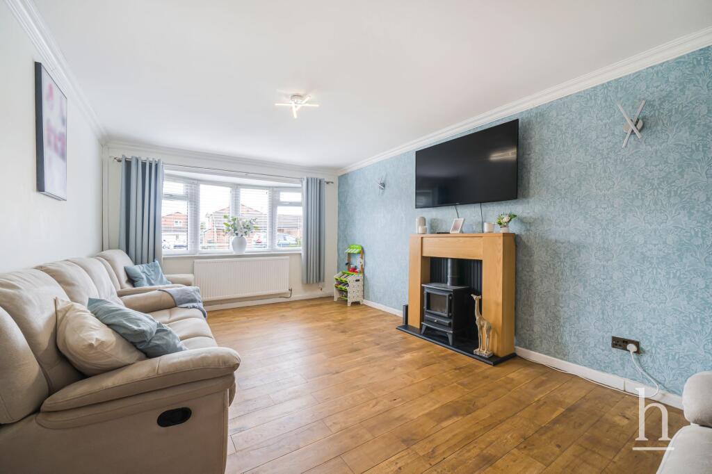House in Upton, Overchurch Hill - View 3