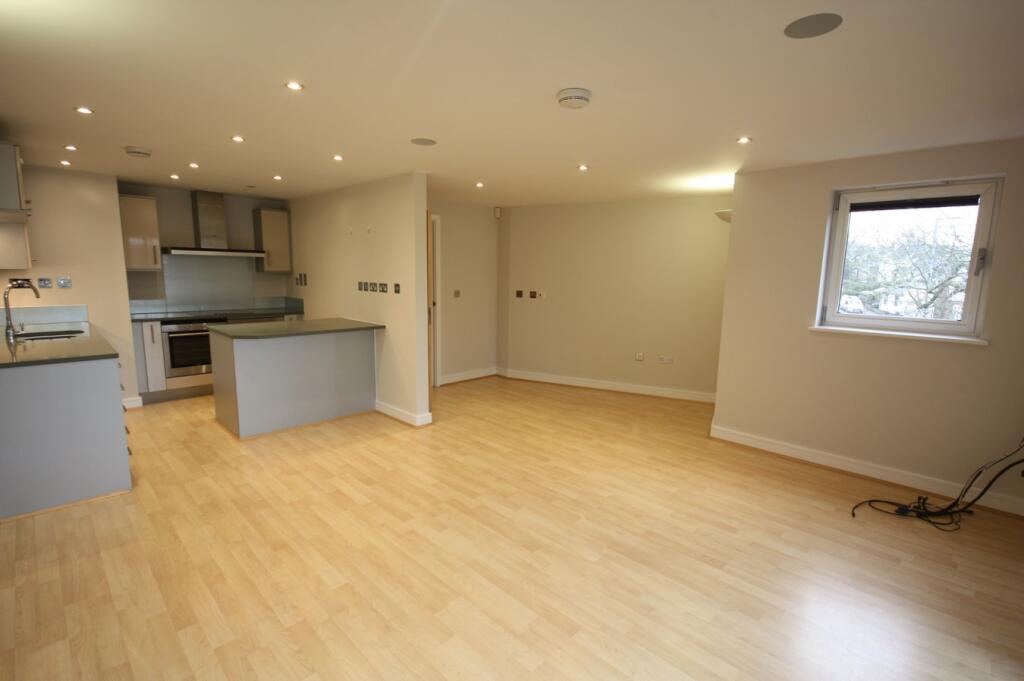 Alexander Lane, Hutton, Brentwood, CM13 photo 3