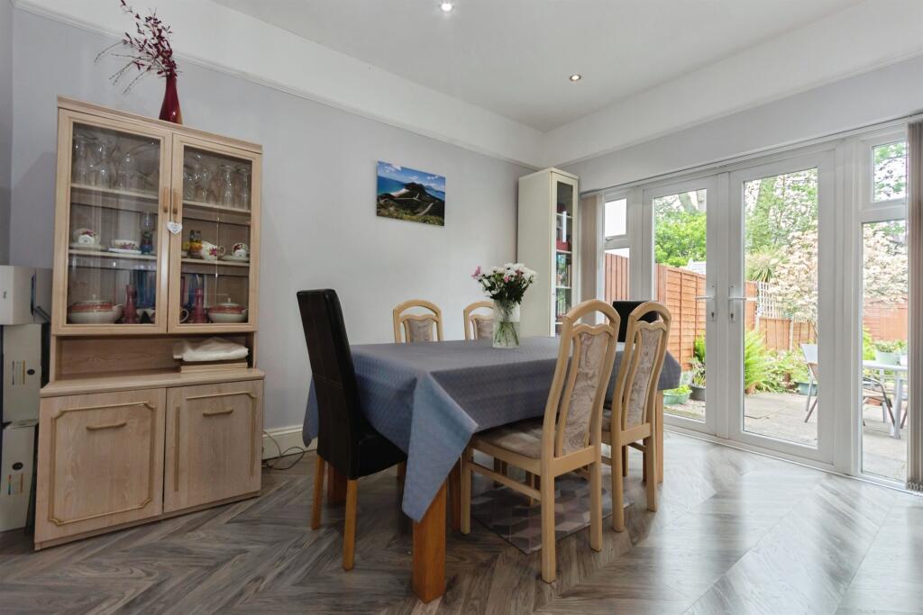 House in Birmingham, Ridgacre - View 3