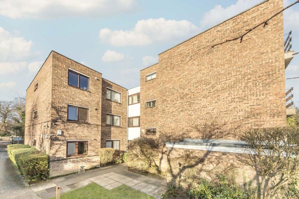 Main image of property: Hanger Lane, Ealing