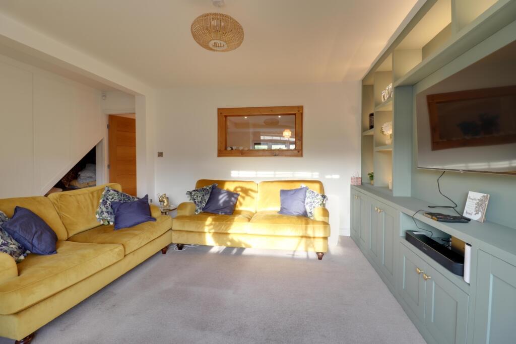 House in Holmfirth, Kirkroyds, New Mill - More