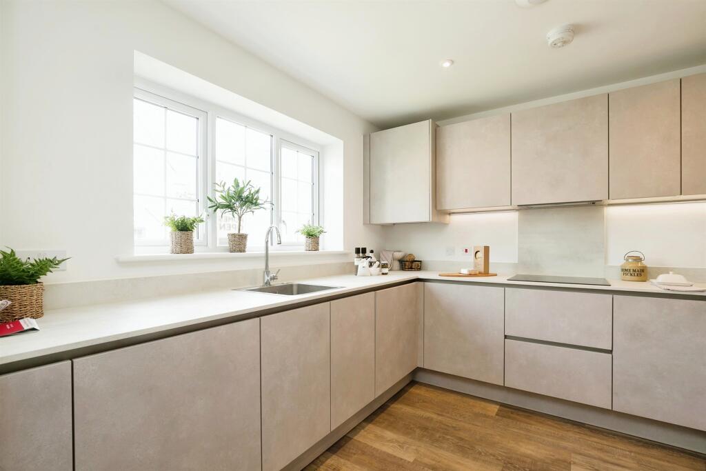 Ashbourne View, Hellingly, Hailsham photo 3