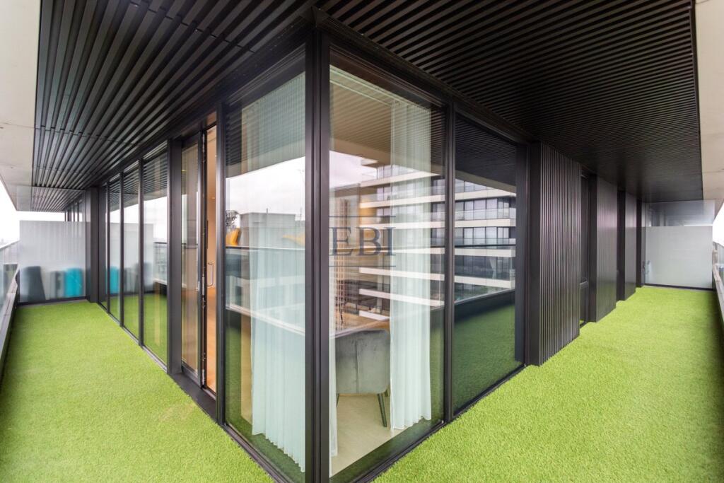 Apartment in London - View 3
