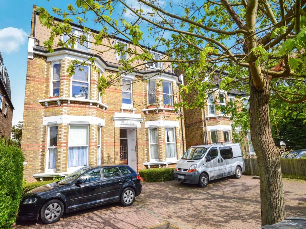 Main image of property: Flat 6 Maple Court 61 The Avenue, Surbiton, Surrey, KT5