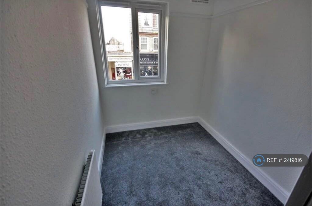 Main image of property: Connaught Avenue, Frinton-On-Sea, CO13