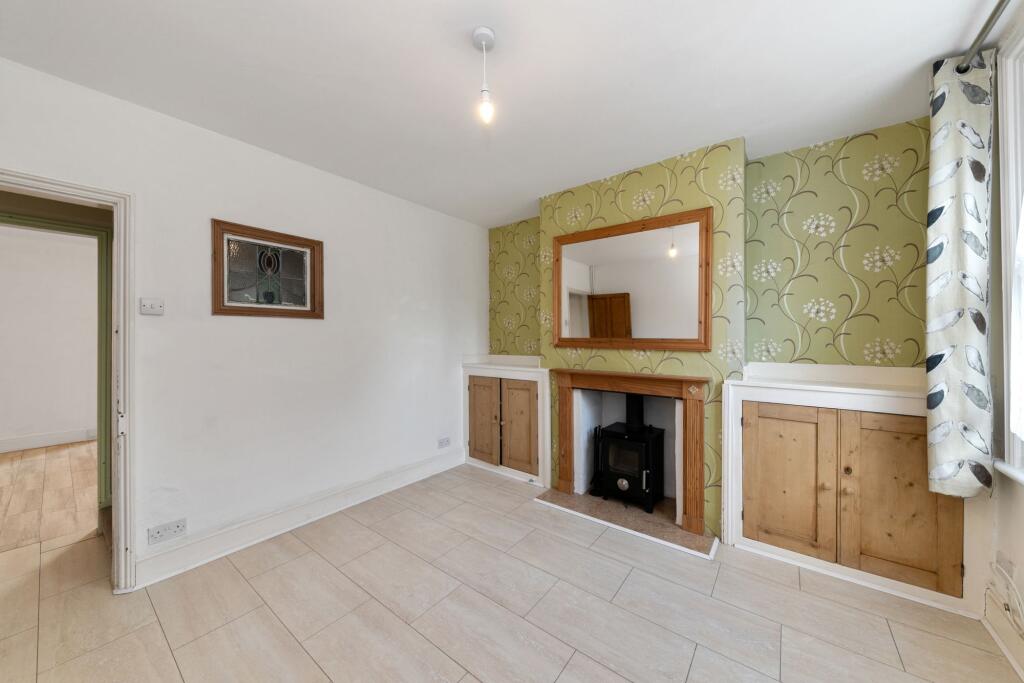 House in Huntingdonshire, Newtown, Huntingdon - View 3