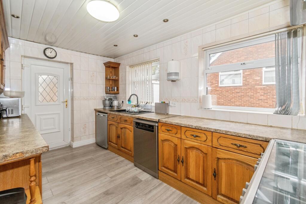 Additional image 8 of Chippendale Rise, Bradford, BD8