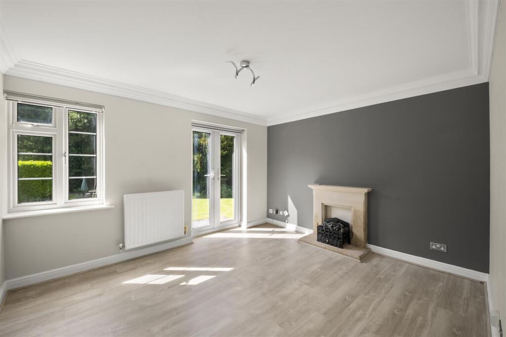 Lady Yorke Park, Seven Hills Road, Iver photo 4
