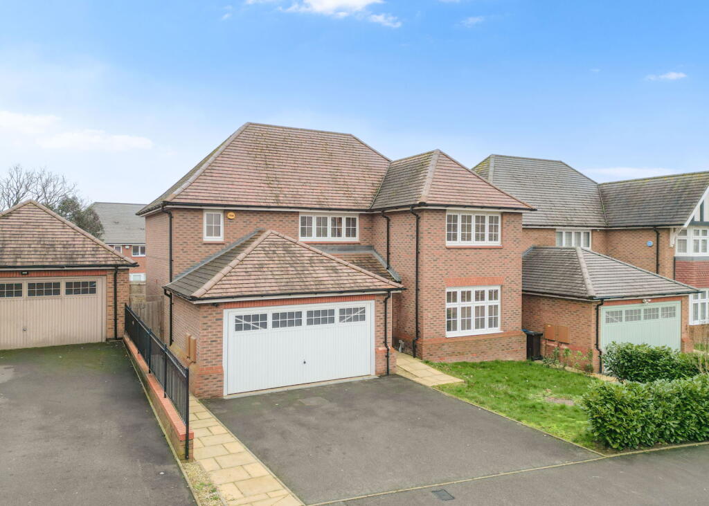 Alstonefield Close, Amington Garden Village