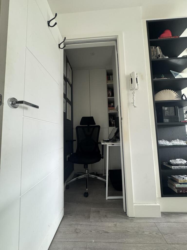 Apartment in Harrow - View 2
