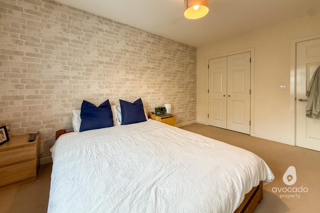 Gabriels Square, Lower Earley, RG6 - More