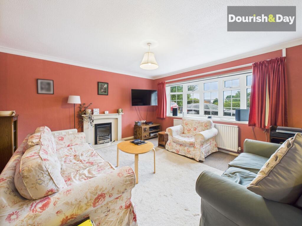 Creswell Farm Drive, Stafford, ST16 photo 2