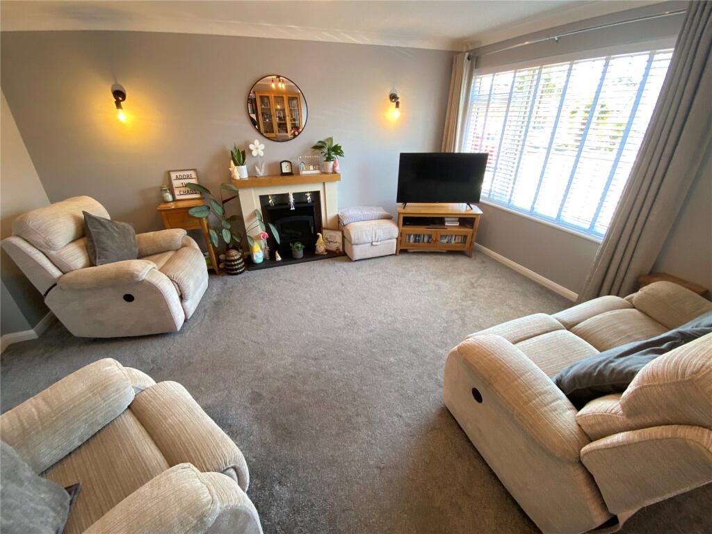 House in Bournemouth, Bearwood, Poole - More