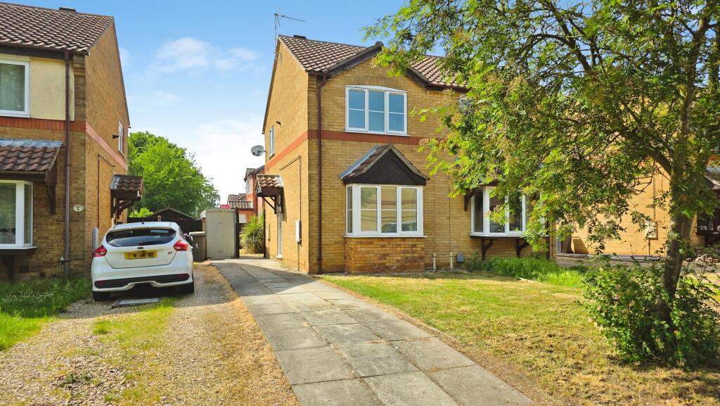 Main image of property: Ingledew Close, Sleaford, NG34