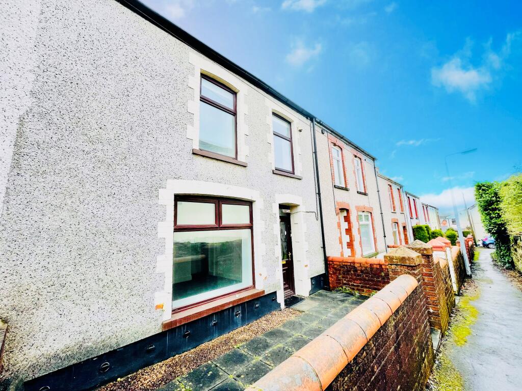 Main image of property: Waungoch Terrace, Beaufort, EBBW VALE