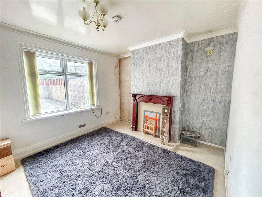 House in Bradford, Keighley - View 4