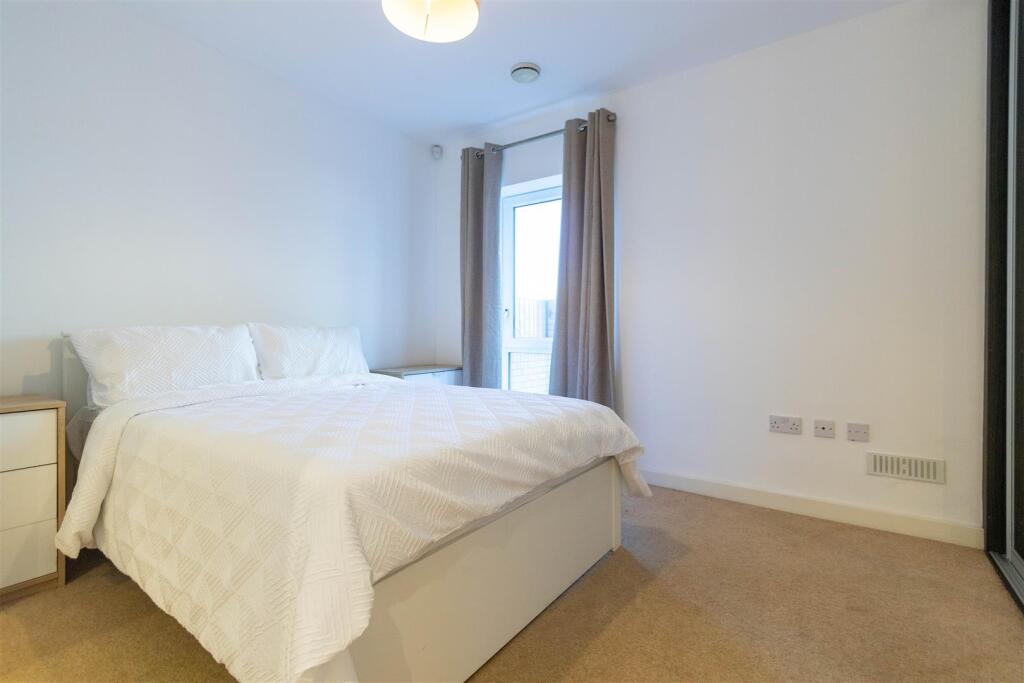 Apartment in London, Twyford - More