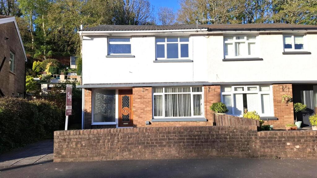 Main image of property: Pant Farm Close, Newbridge, Newport