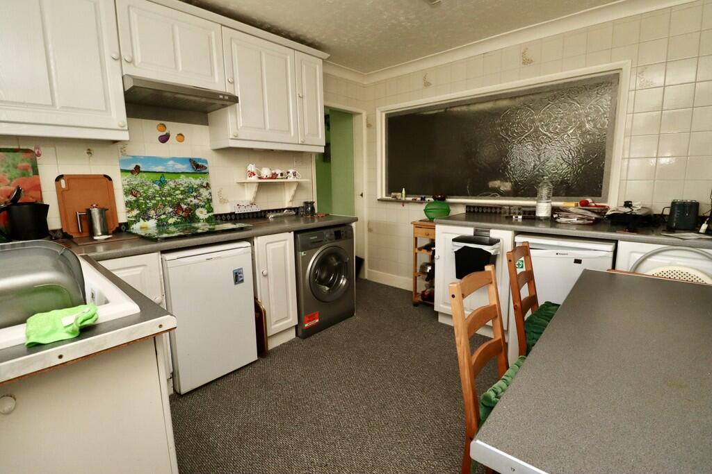 Woodland Avenue, Skellingthorpe photo 2