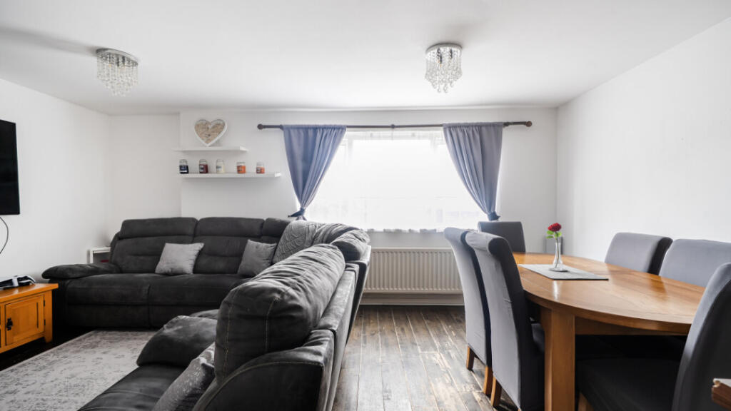 Apartment in London - View 4