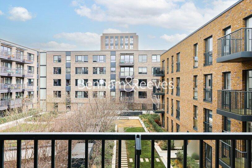 Main image of property: Marine Wharf, London, SE16