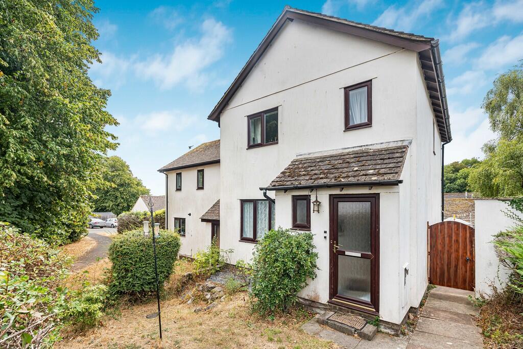 Main image of property: Williams Close, Dawlish, EX7 9SP