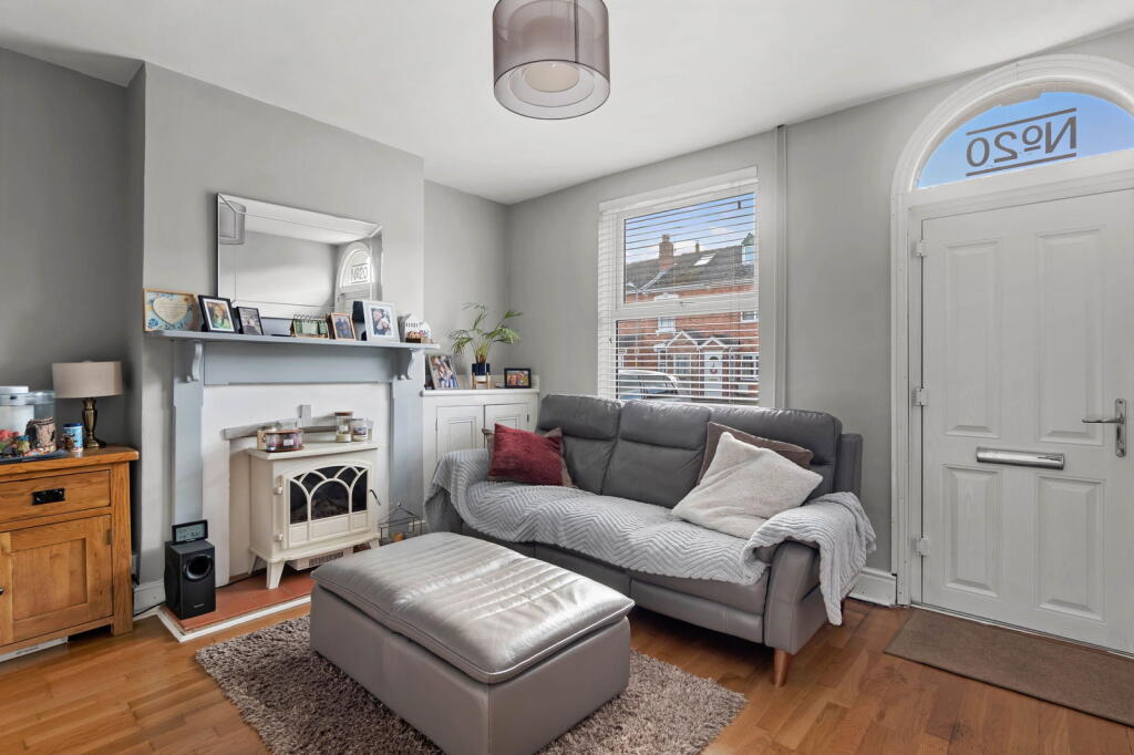 20 Victoria Street, Barbourne, Worcester.  WR3 7BD photo 3