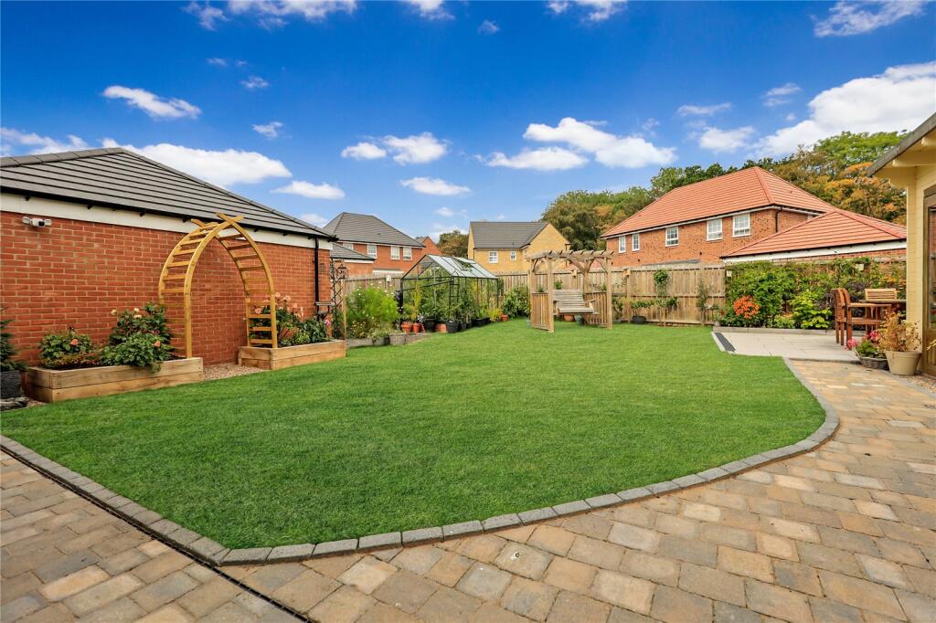 House in Stockton-on-Tees - View 3