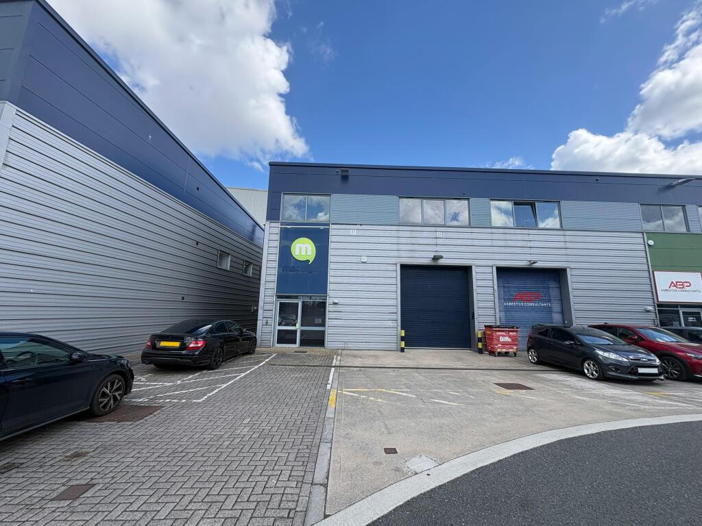 Main image of property: Unit 7 Chancerygate Business Centre, Manor House Avenue, Southampton, SO15 0AE