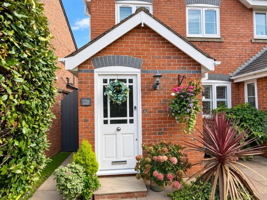 House in Preston - View 2