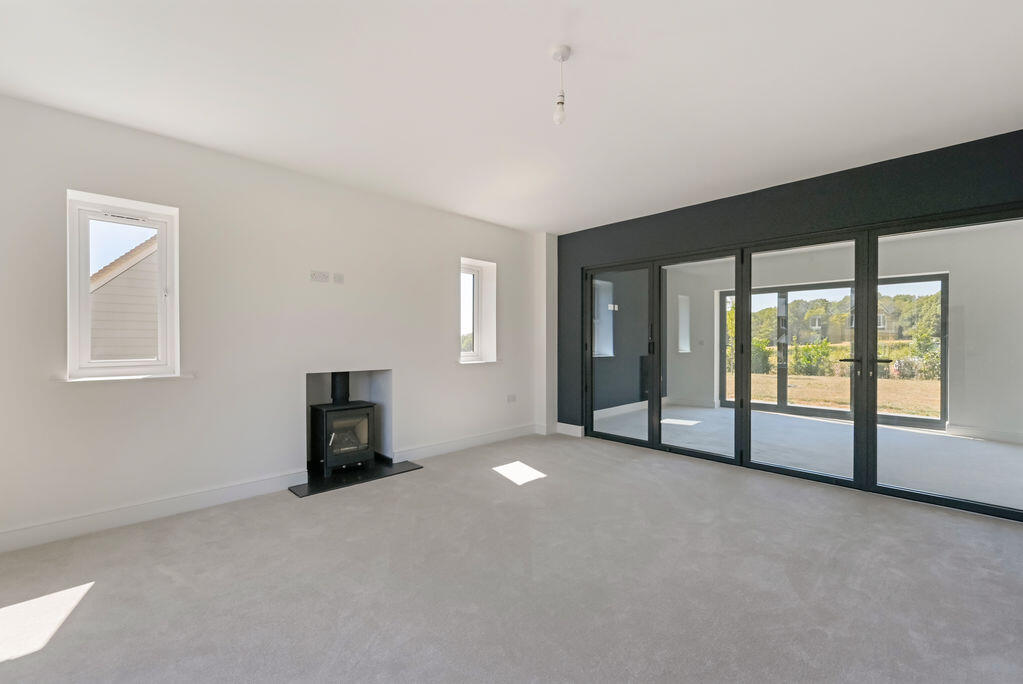 Ryeland Drive, High Halden photo 4