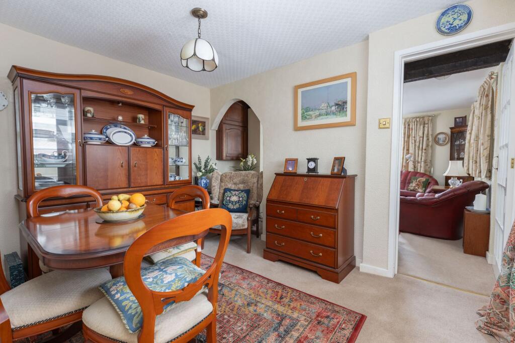 House in East Grinstead, Ashurst Wood - View 4