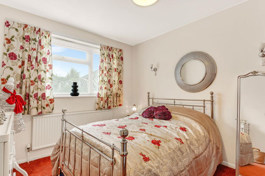 Castle Road, Lavendon, Olney, MK46 photo 4