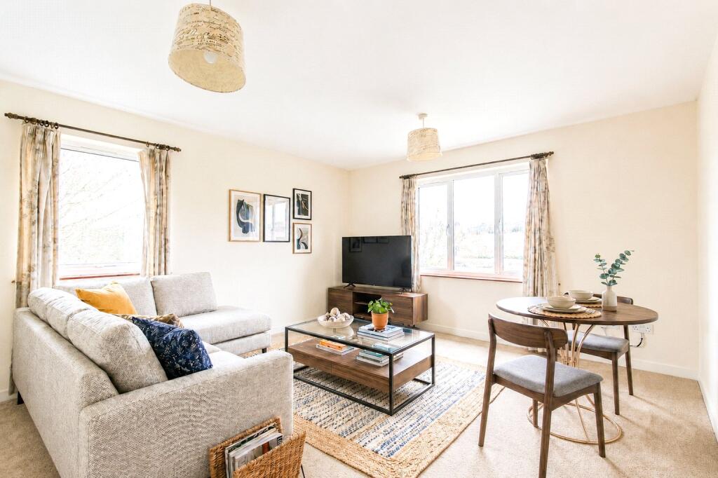 Main image of property: Cumberland Close, Bristol, BS1