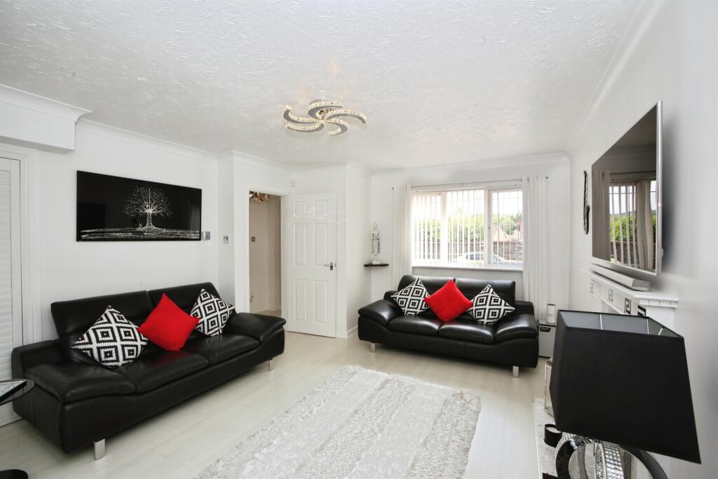 House in Cardiff, Penyrheol Trecenydd & Energlyn - View 4