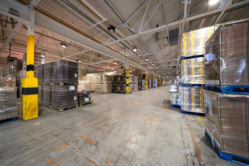 unit 8 Standard Industrial Estate 18.jpg