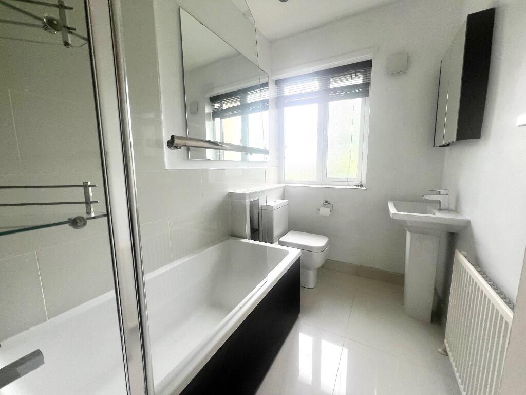 Apartment in London, Winchmore Hill, Palmers Green - View 5