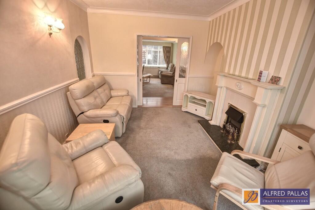 Folldon Avenue Fulwell photo 4