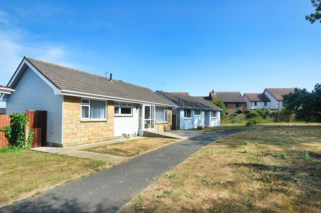Main image of property: BEMBRIDGE