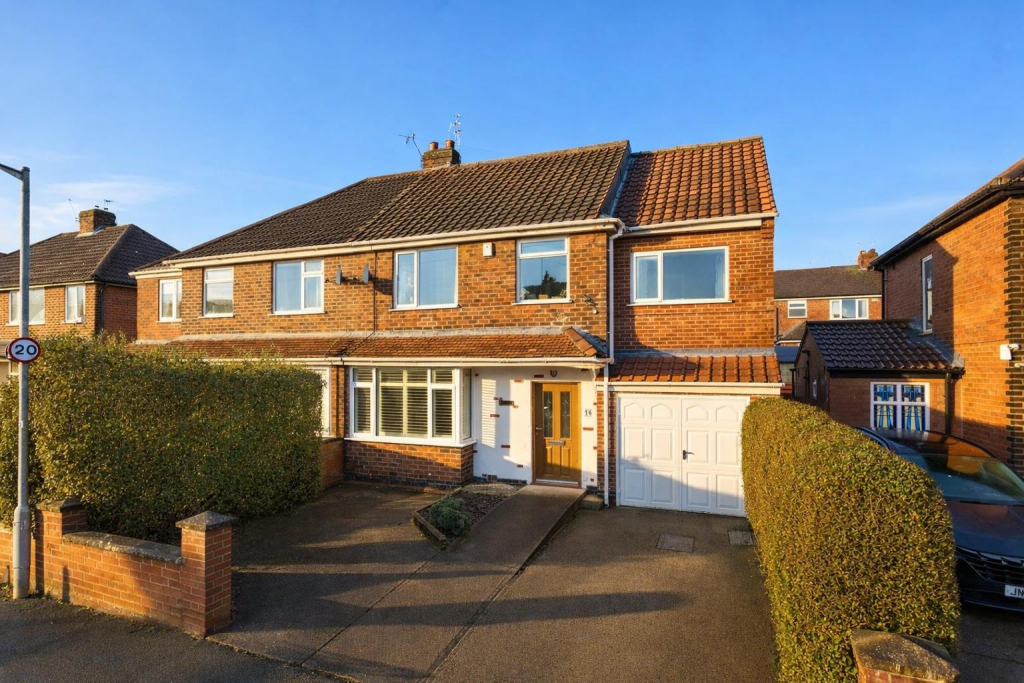 Main image of property: Collingwood Avenue, York