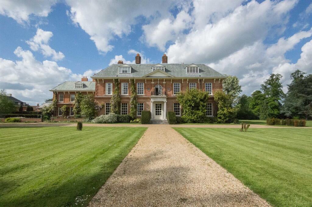 Main image of property: The Mansion, Balls Park, Hertford