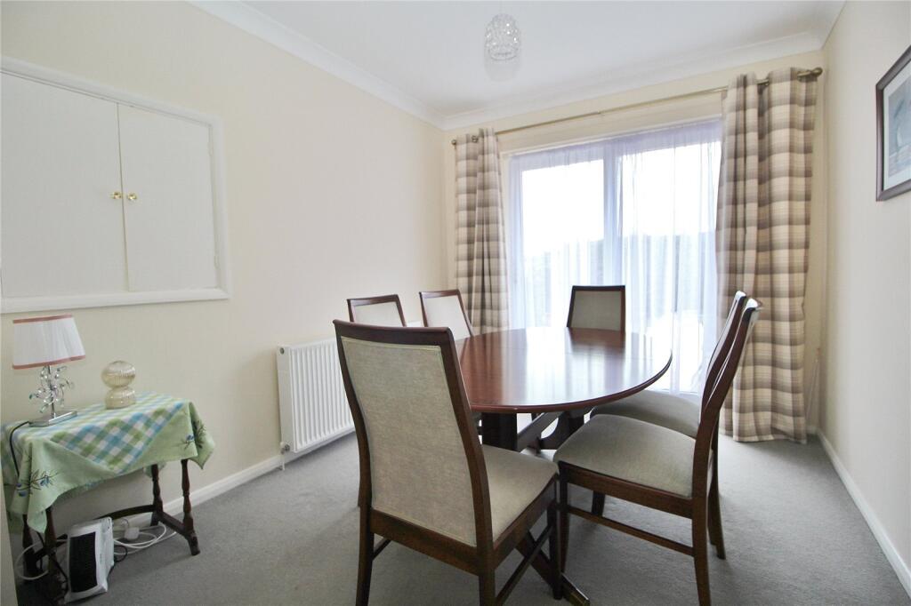 House in Redhill - View 4