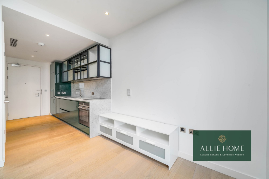 Apartment in London - View 4