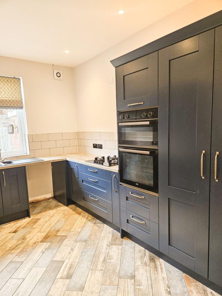 House in Doncaster, South Yorkshire - More
