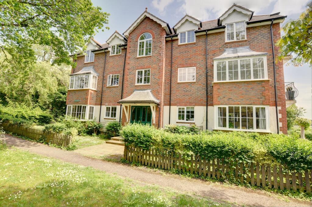 Main image of property: Baybrook, Maidenhead Road, Cookham, Berkshire