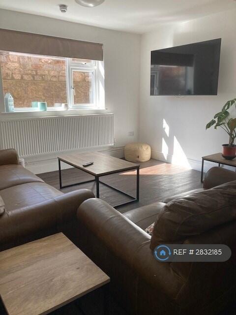 Additional image 2 of Glastonbury Road, Wells, BA5