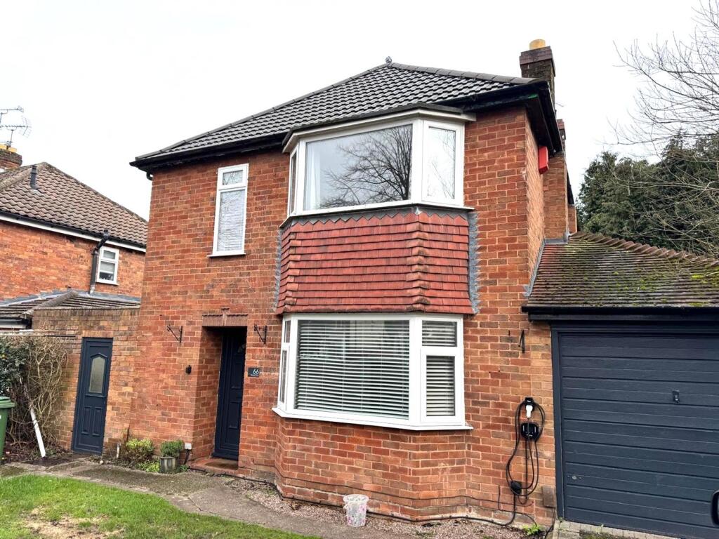 Main image of property: Pinfold Lane, Wolverhampton, WV4 4EP