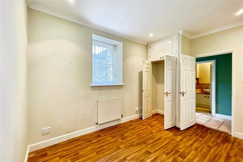 House in Truro, Trelander - More
